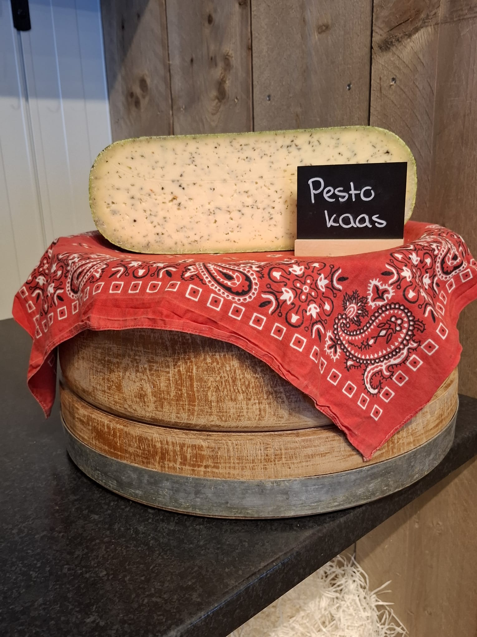 Pesto kaas ca. 400 gram